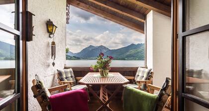 Gemütliche Ferienwohnung Riepl mit Seezugang, Garten, Balkon & WLAN