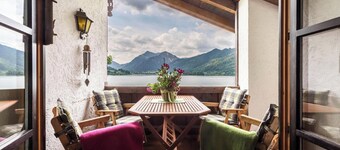 Cosy Apartment Riepl with Lake Access, Garden, Balcony & Wi-Fi