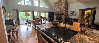 3300 'Elev! Golf / Caminata / Perca @ Sky Valley / Highlands Area! Vista al lago / monte 5B / 4B!