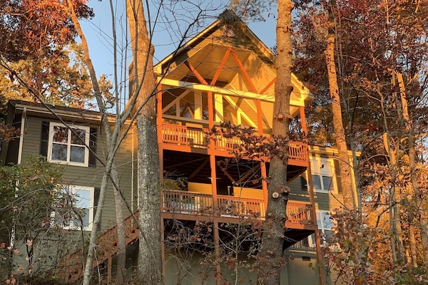 "Skylands" in the Glory of the Setting Sun Perched Overlooking Mtns and Lake!