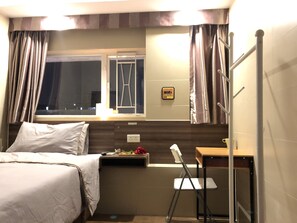 Deluxe Double Room | Soundproofing, free WiFi