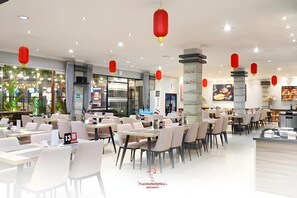 Dining - Griptha Hotel (Kudus)