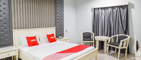 Free WiFi, bed sheets