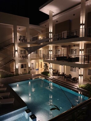 Pool - Rovira Suites (Dumaguete)