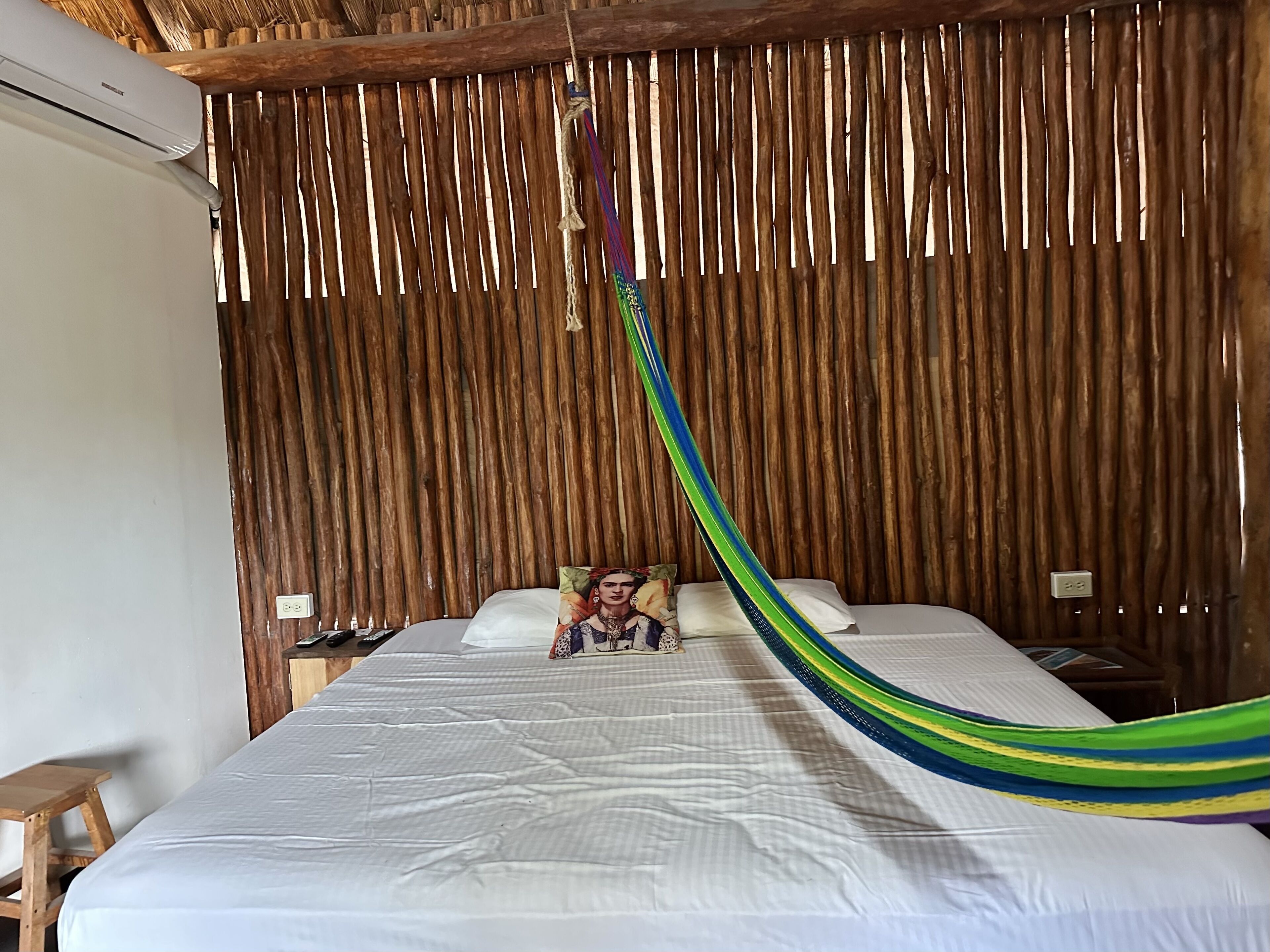 Superior Cabin | Peti besi dalam bilik, dilengkapkan perabot secara berasingan 