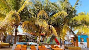 Alberca al aire libre