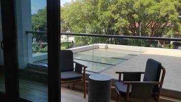 Executive Suite with Balcony | Terrace/patio
