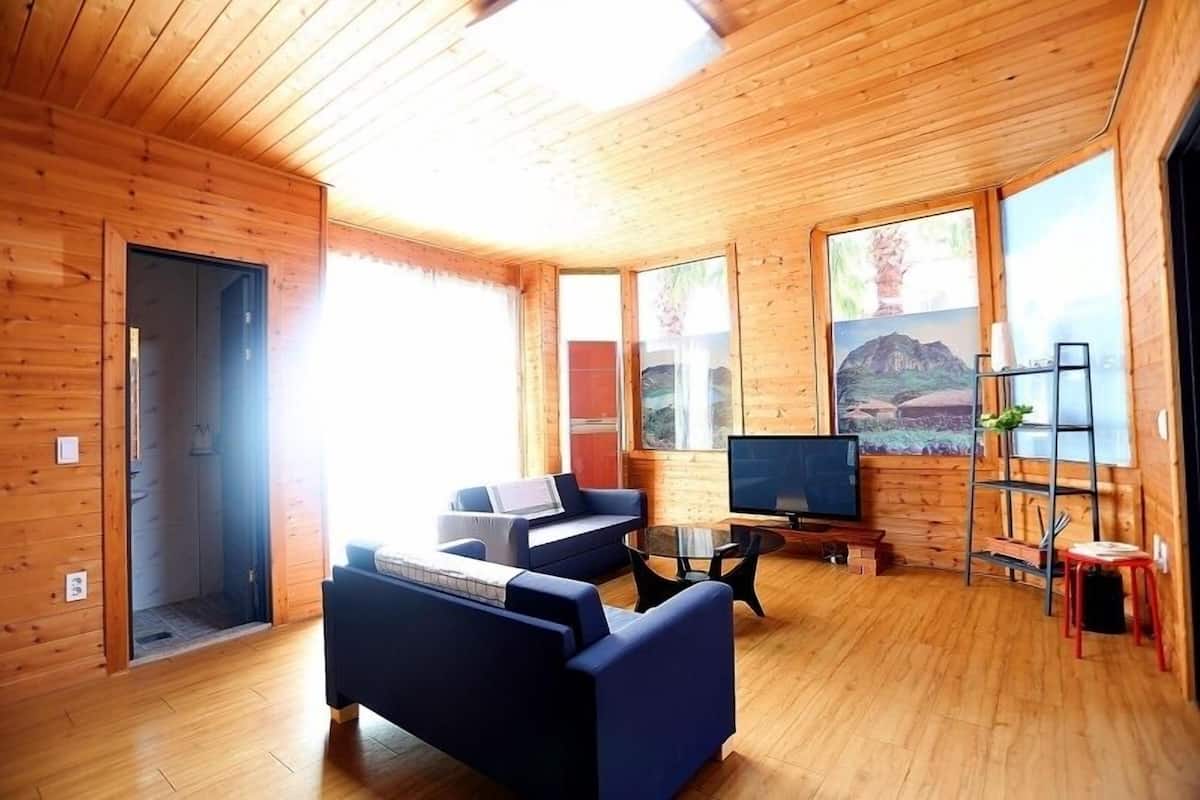 Family Room (Dianna) | Living room | LED TV