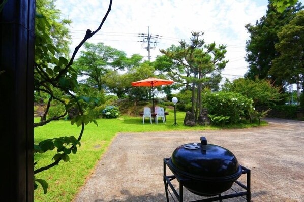 Grill-/Picknickplatz