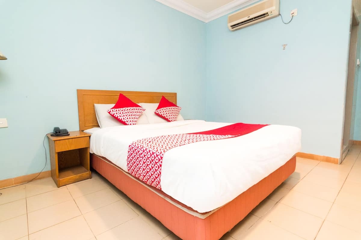 Deluxe Double Room | 1 bedroom, desk, free WiFi, bed sheets
