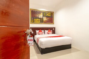 Free WiFi, bed sheets - Hotel O Os Residence (Medan)