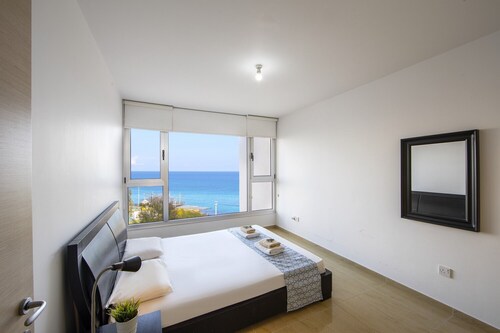 1 Bedroom apartment located in the heart of protaras.