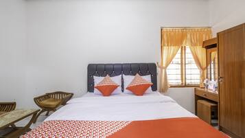 Kamar Double Deluks | Meja kerja, Wi-Fi gratis, dan seprai linen