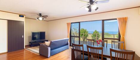 Panoramic Villa | Living area