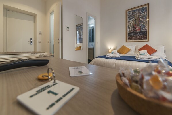 コンフォート トリプルルーム | 防音設備、WiFi (無料)