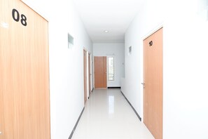 Interior - Hotel O Palebon Residence (Semarang)
