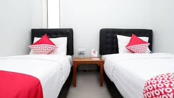Chambre Standard avec lits jumeaux | Wi-Fi gratuit, draps fournis