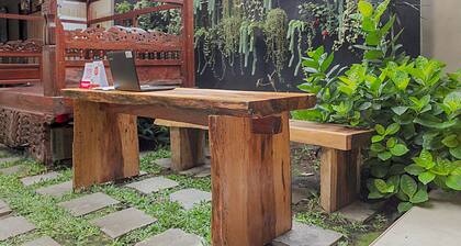 OYO 1692 Villa Akbar 3