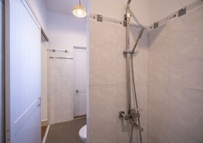 Hair dryer, shampoo, toilet paper - Apartment Beachside ( Private Room, Kitchen, Bar) (Tp. Hi An)