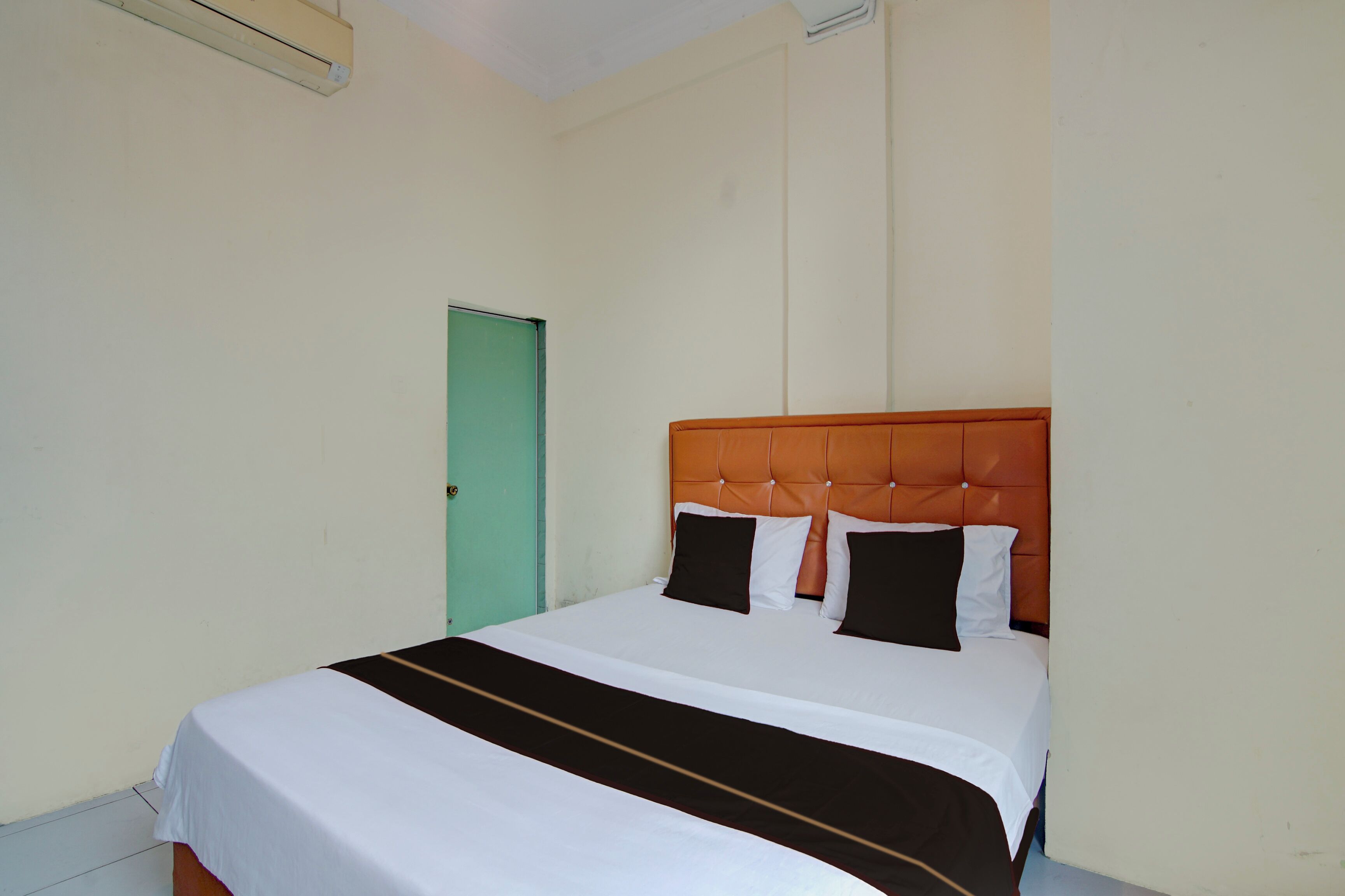 Suíte luxo | Escrivaninha, Wi-Fi de cortesia, roupa de cama