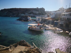 Studio | Water view - The Elephant Goupa Beach (Kimolos)