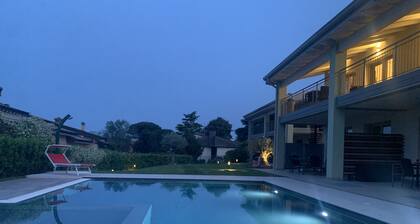 Gardaliva2: with lake view in small residence near to the lake