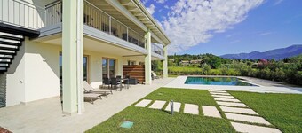 Gardaliva2: with lake view in small residence near to the lake