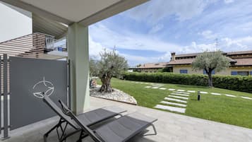 Terassi/patio