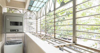 Beautiful Spacious 5B3b w/Kitchen & Living Room, 4min to Zhongxiao Dunhua MRT