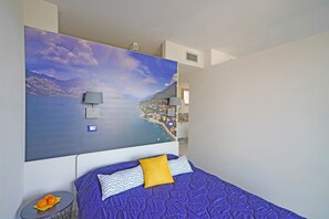 1 chambre, coffre-fort, accès au Wi-Fi (inclus), literie fournie