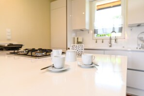 Fridge, microwave, oven, dishwasher