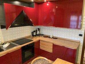 Appartamento Classic, 3 camere da letto | Cucina privata