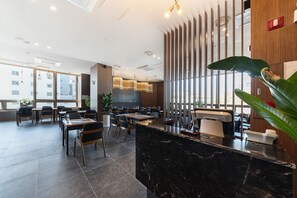 Daily Korean breakfast (KRW 13000 per person)