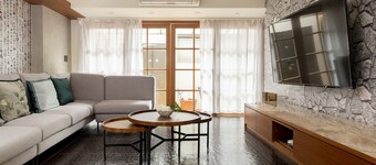 Incredible 5B3b Dream Home, 257 sq. m, 3 min to Technology Building MRT