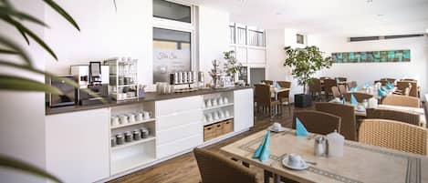 Tägliches inbegriffenes Frühstücksbuffet