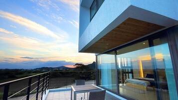 Villa 301 | Terrace/patio