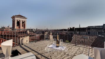 City Apartment, Terrace, City View | City view