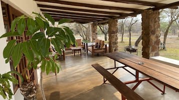 Bushwillow Cottage | Terrass/Patio