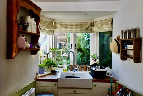 Interior detail - Coopers Cottage (Rye)