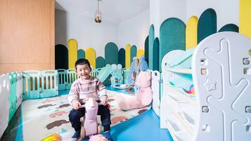 Children’s play area – indoor