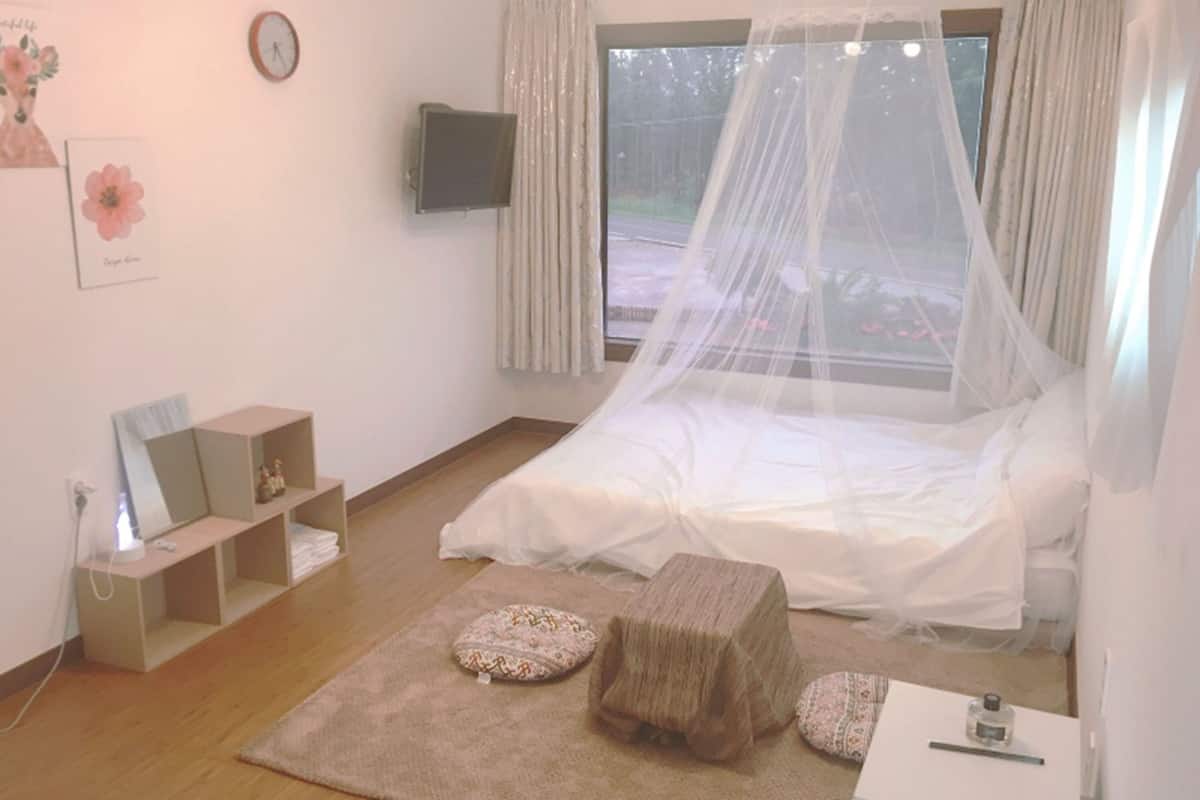WiFi (無料)