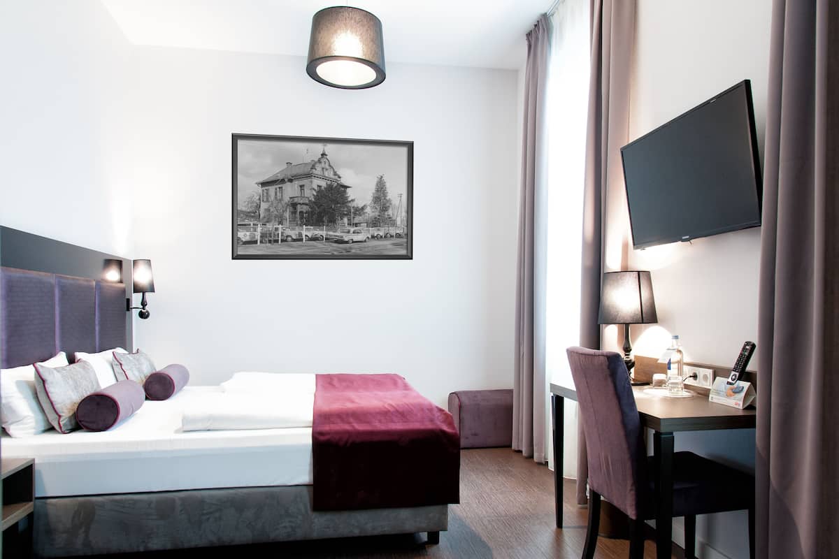 In-room safe, desk, laptop workspace, blackout curtains