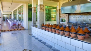 Dining - Hotel La Pomme Zaida (Zaida)