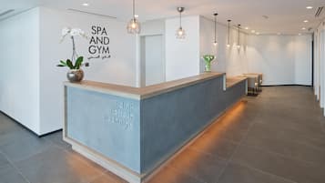 2 treatment rooms, massages