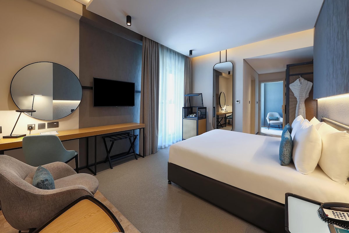 Appartement, 1 chambre | 1 chambre, minibar, coffre-fort pour ordinateur portable, bureau