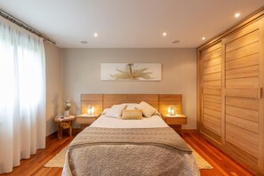 Literie de qualité supérieure, bureau, chambres insonorisées