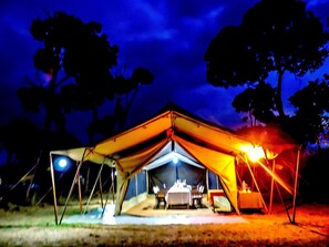 Front of property - evening/night - Serengeti Savannah Camps (Serengeti)