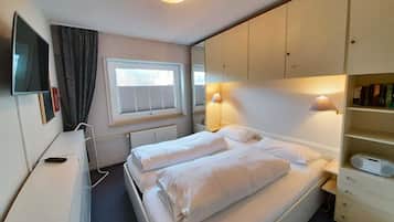 2 Schlafzimmer, Bügeleisen/Bügelbrett, WLAN, Bettwäsche