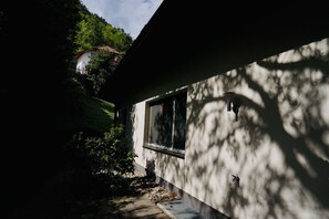 Exterior detail - Appartamento  Franzi with special view of the Dolomites  (Unterinn)