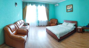 Apartment | 2 bedrooms, blackout drapes, iron/ironing board, free WiFi - KyivHome Borisa Grinchenko 4 on Independence Square (Kyiv)